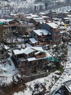 Rustic Roots Home Stay - 5