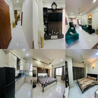 Family Guest House - 4