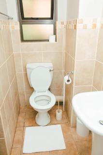Prestige Executive Suite, Spotless, Fast WiFi, & Self Check-in - 1