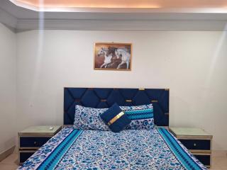 Royal Galaxy Airport & Motorway Suites Islamabad - 1