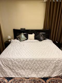 Luxury Three bedroom self compound - 1