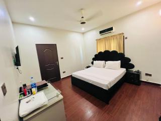 Sunset View Guest House - 9