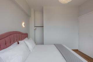 The White Apartment - 6