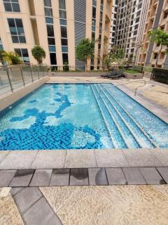 Urban Studio with Balcony - 6