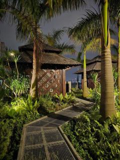 Spacious 1BR Seaview Suites Bali Residence Melaka, Sleeps 6, Android TV Netflix Via Own Account, Wifi, AC, Self CheckIn - 5