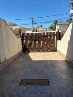 Casa com 3 quartos em condomínio com piscina - 6