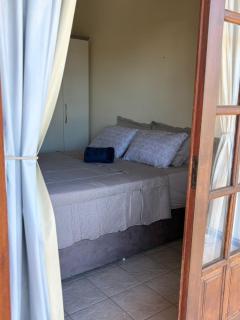 Casa com 3 quartos em condomínio com piscina - 3