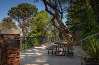 Clifftop Watch, River View and Balcony, 1 BR, Parking, Beach 10 min walk - 2