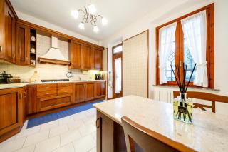 Lake Como 10min - Bike House - 4 Suites, Parking, Wifi - 7