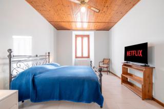 Lake Como 10min - Bike House - 4 Suites, Parking, Wifi - 0