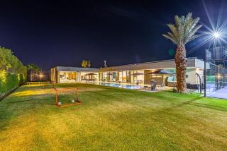Hidaya Villa - Heated Pool, Padel , Spa & Gym - 9