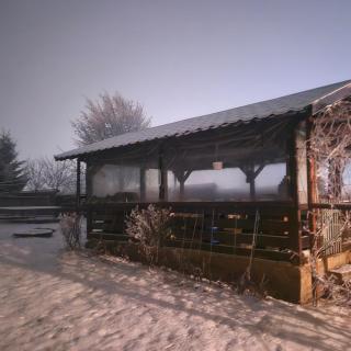 Căbănuțe lemn cu ciubăr - 3