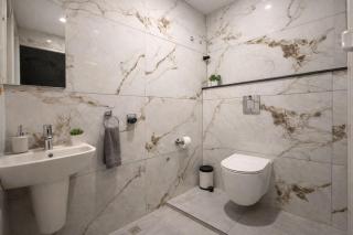 DJ Imperial Suites - 3