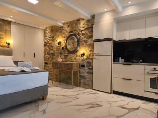 Castle View Serenity - 1