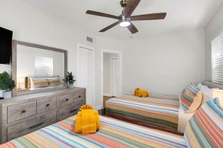 Beach Condo With Heated Pool & Fishing Dock - Steps to Sand - Coral Resort D-1 - 8