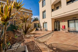 Castell Beach Aparthotel - 6