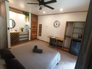 Studio with kitchen, AC, 800m from beach - 8
