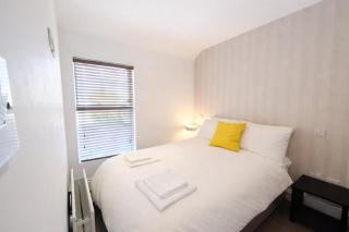 Contemporary 2BDR City Retreat - 6