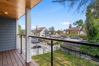 Stunning Meredith Condo with Water Access & Mooring - 2