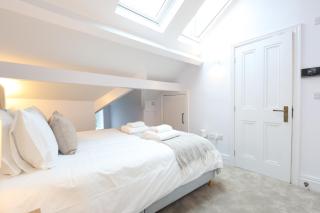 Somerley Halifax - Luxury 6 Bedroom Stay - 1