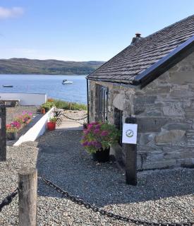 Pier Cottage at Kames - 0