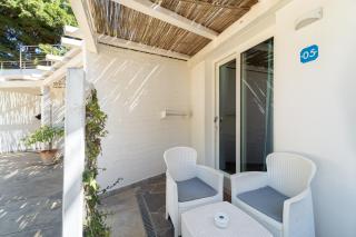 Angolo Mare Apartments & Rooms - 2