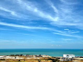 Spacious 1BR Seaview Suites Bali Residence Melaka, Sleeps 6, Android TV Netflix Via Own Account, Wifi, AC, Self CheckIn - 3