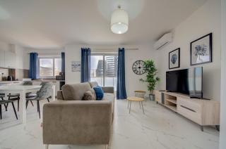 Beautiful 2bdr apt in Sliema with city views - 8