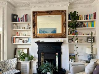 Cosy Victorian house with free parking & fireplace - 0