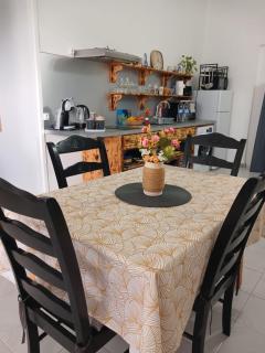 La Maison du Bonheur - 1