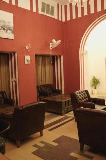 Surya Niwas Boutique Hotel & Garden - 2