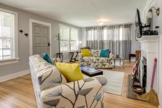 2 Mi to LSU Mid City Home with Yard and Patio! - 7