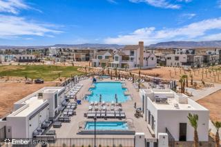 North Shore Villa at Desert Color by Ember Stays - 7