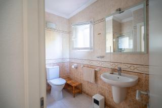 Chalet With AC, Private Pool and 3 Bedrooms - 8