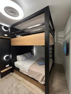 Lelo Sunset Spa, Romantic Garden Apartment with Private Jacuzzi - 5