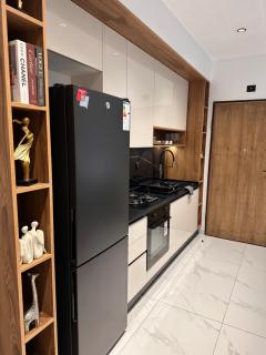 Luxurious Modern Apartment Near Airport and city - 2