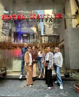 Hotel Mayfair Just a Minute Away From New Delhi Railway Station and Connaught place - 8