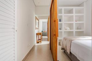 Thali House com Varanda Gourmet e churrasqueira, Piscina, 950M da praia, WiFi, AC, 2 vagas para carro - 1