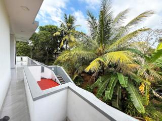 Vera Lanka Ocean Pool Villa - 2