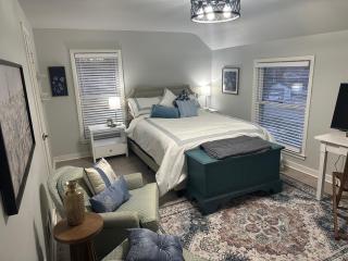 The Birchwood - At Twin Pines-Walk to the Lake! - 2