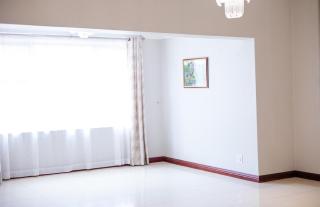 Luxurious Home in Observatory Golf Estate! - 8