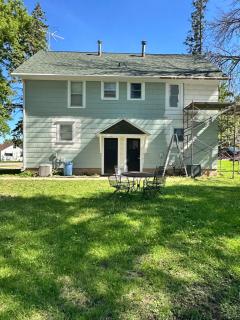 The Birchwood - At Twin Pines-Walk to the Lake! - 5