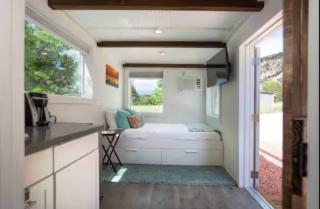 NEW! Cozy Container Home at Cliffside #1 - 6