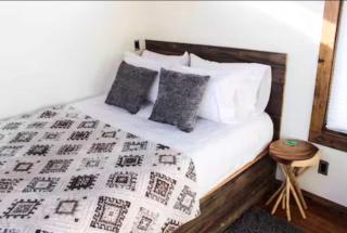 NEW! Modern Cabin Tiny Home at Cliffside #2 - 6