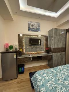 Primium apartment near expo mart - 7