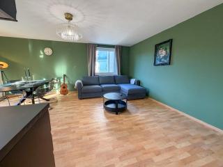 Executive Stadtwald Apartment - S-Bahn Direct - 12min Messe Essen - Barrier-Free - 7