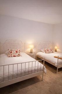 Luxury Beach Villa - 1