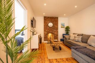 Modern apartment in the heart of St Dogmaels - 5