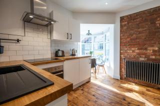 Modern apartment in the heart of St Dogmaels - 7