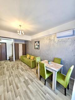 Summerland Beautiful Seaview Apartments - 5